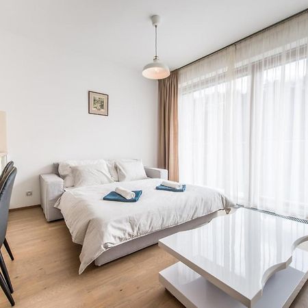 Mozart Central Apartments With Garage Prague Exterior photo